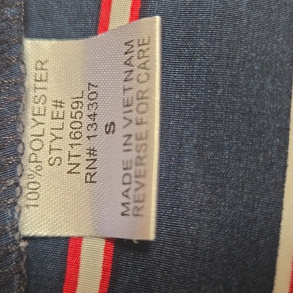 Forever 21 Nautical Navy Striped Off Shoulder Blouse Size Small - Picture 4 of 4